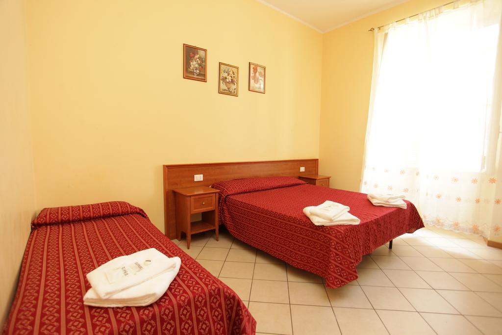Stella Elsa Hotel Rome Exterior photo