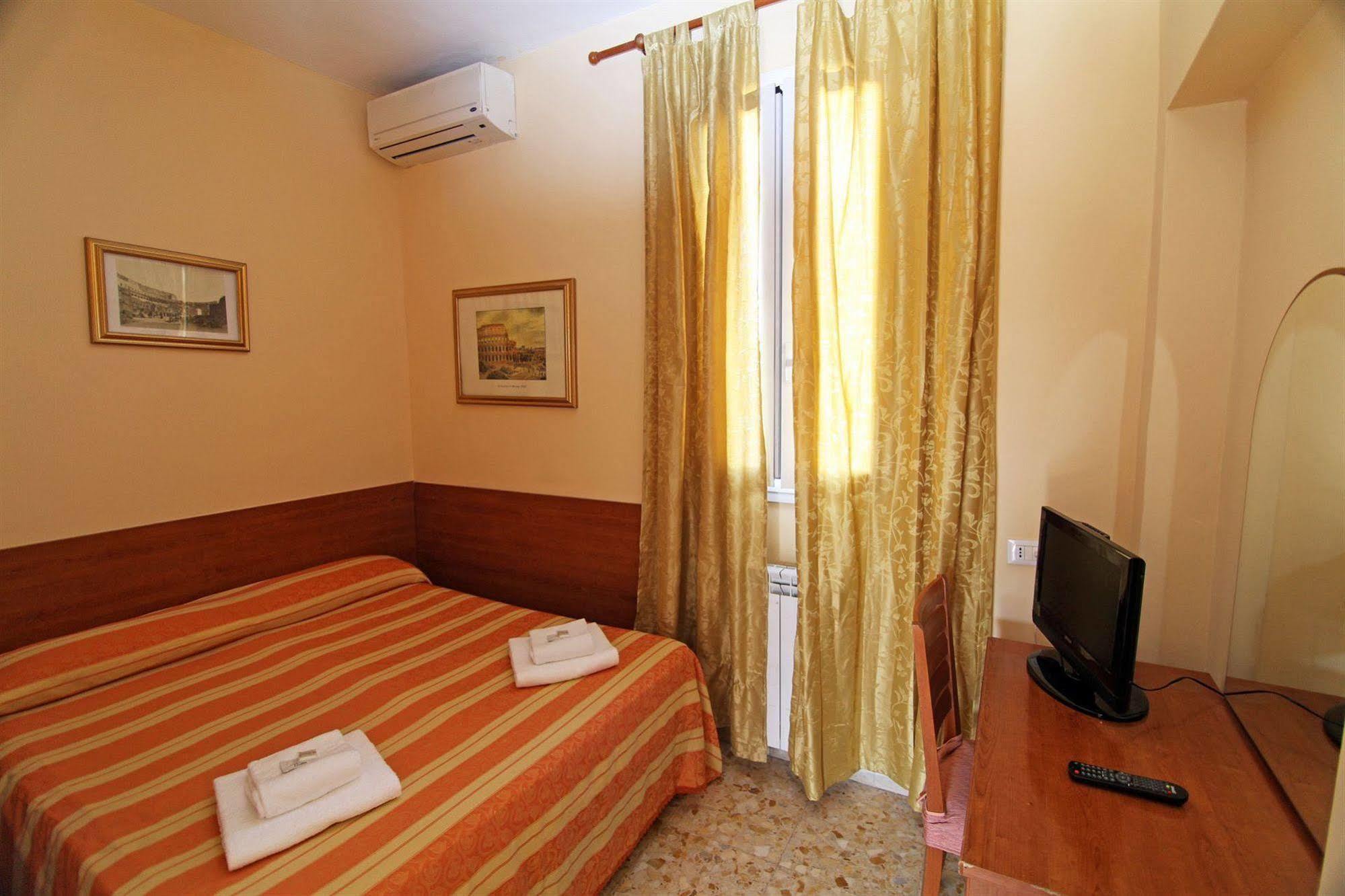 Stella Elsa Hotel Rome Exterior photo